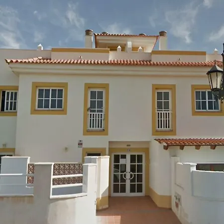 Cozy Refugio - 2 Bedrooms, Free Wifi, Pool, Golf And Ocean View Apartment *