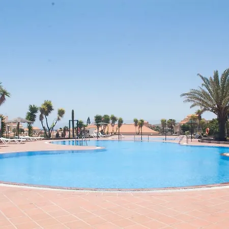 Cozy Refugio - 2 Bedrooms, Free Wifi, Pool, Golf And Ocean View * 칼레타데푸스테
